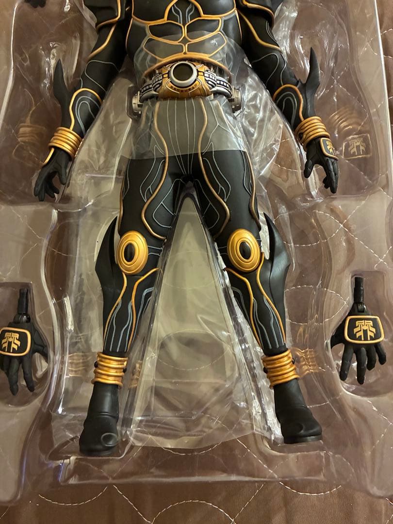 RAH DX 仮面ライダークウガ アルティメットフォーム