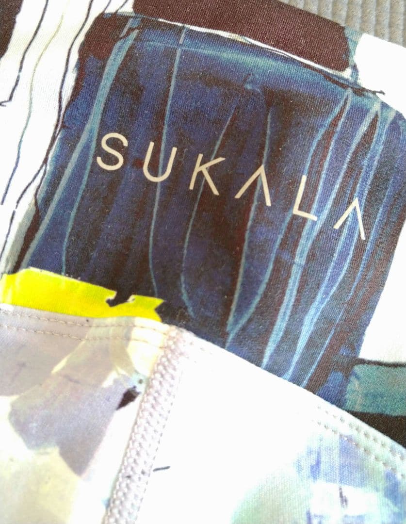 【SUKALA】ミックスプリント レギンス WEB限定　Ｓサイズ