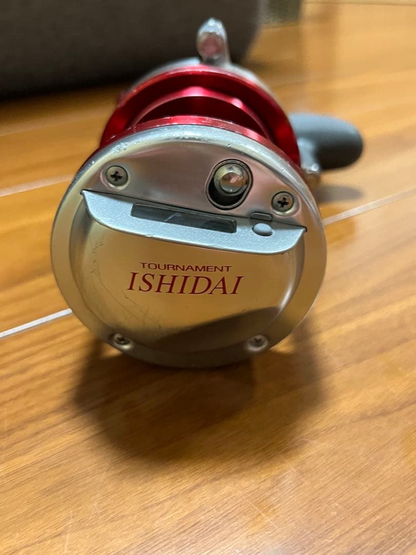 リール　イシダイ　z40 トーナメント