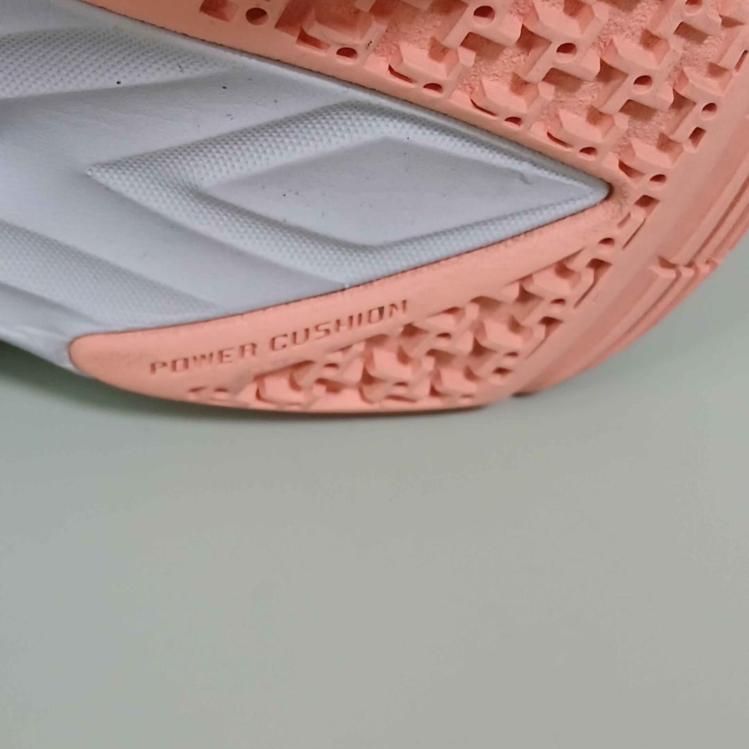 【美品】YONEX パワークッション エアラスZウィメン バドミントン 23cm