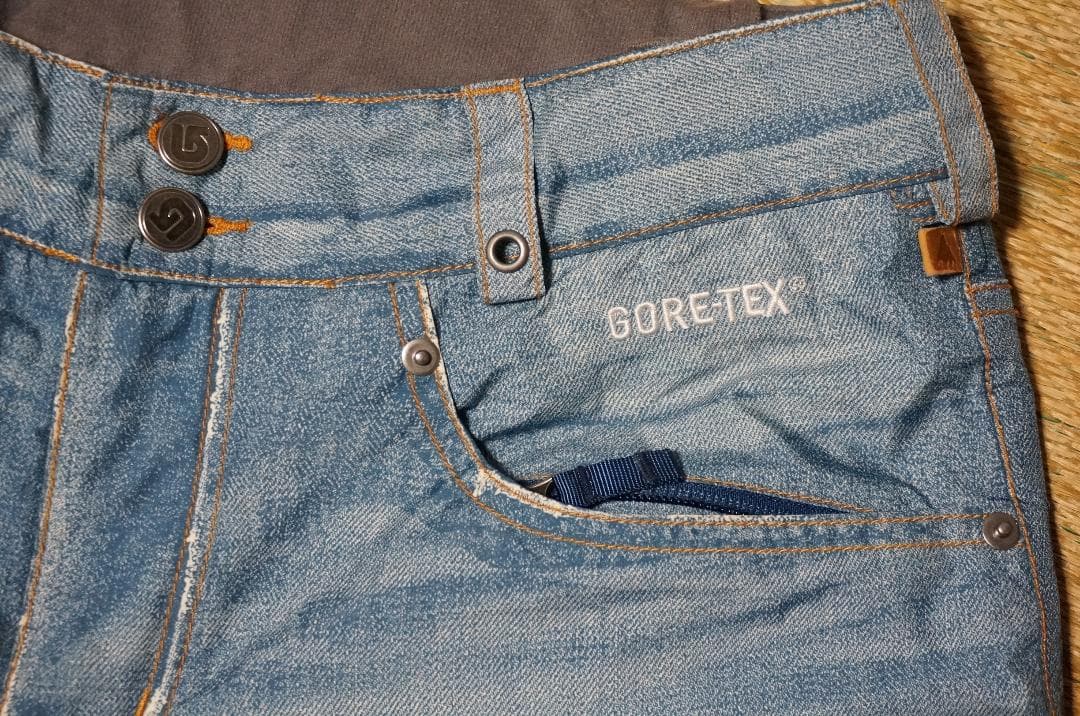 女性用 BURTON バートン GORE-TEX ゴアテックスジーンズパンツ M