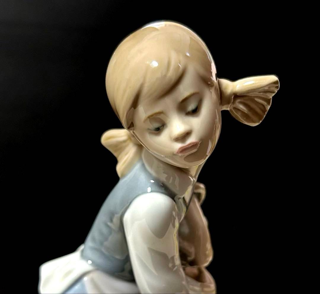 LLADRO リヤドロ　4982 『ポチのいたずら』 フィギュリン 置物