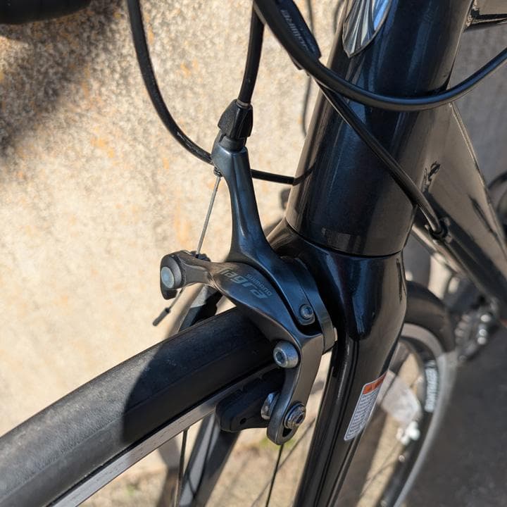【送料込み】TREK　ロードバイク