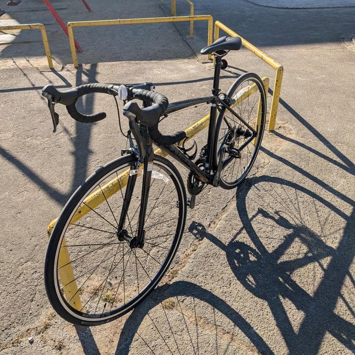 【送料込み】TREK　ロードバイク