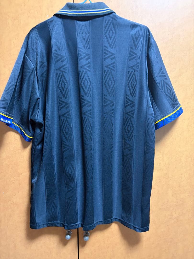 S*s様 マンチェスター・ユナイテッド Umbro シャツ