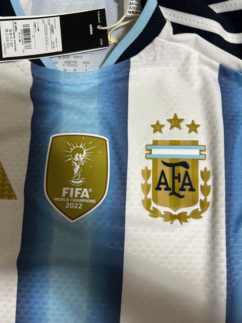 adidas アルゼンチン代表 半袖オーセンティック M サイズ 優勝バッジ付き