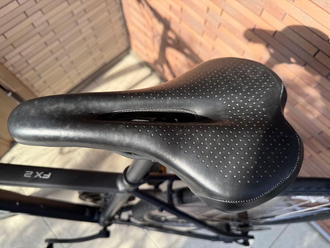 Trek FX2 Discクロスバイク Lサイズ ブラック