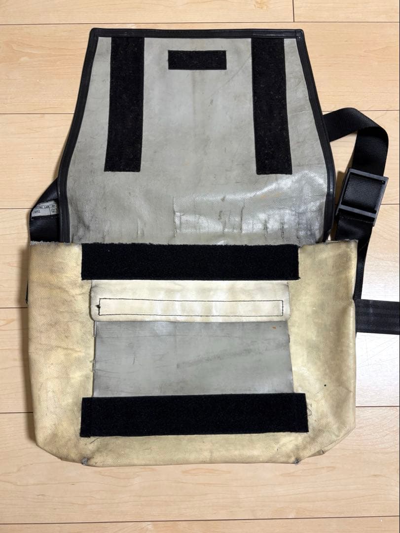【再度お値下】FREITAG フライターグ　メッセンジャーバッグ