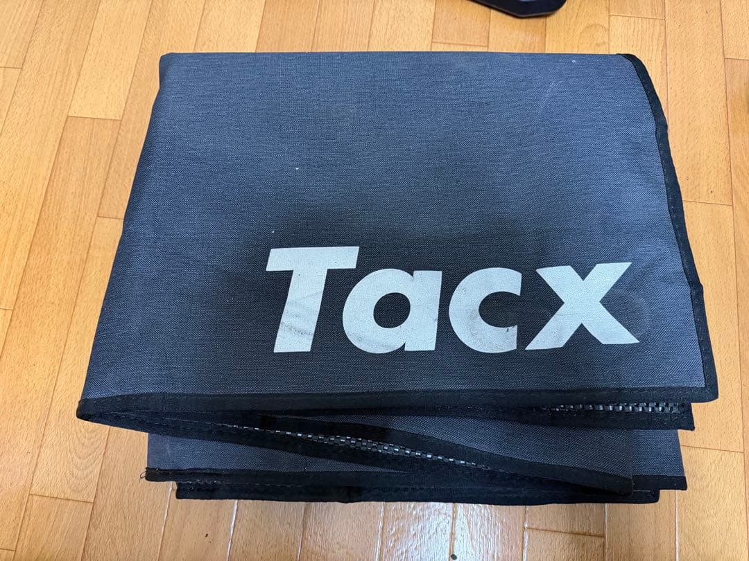 Tacx T2800 Neo Smart サイクルローラー 各種付属品付き