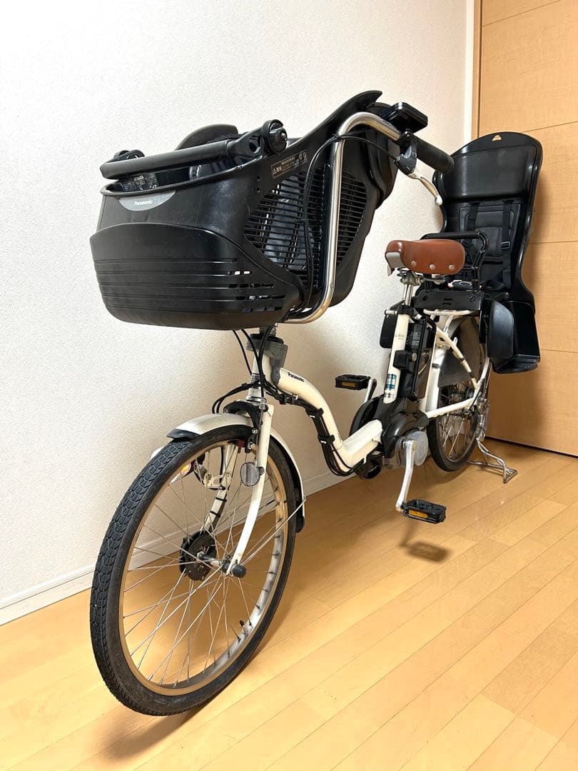 電動自転車　横浜　パナソニック　ギユットミニ 前後タイヤ新品　バッテリー2個