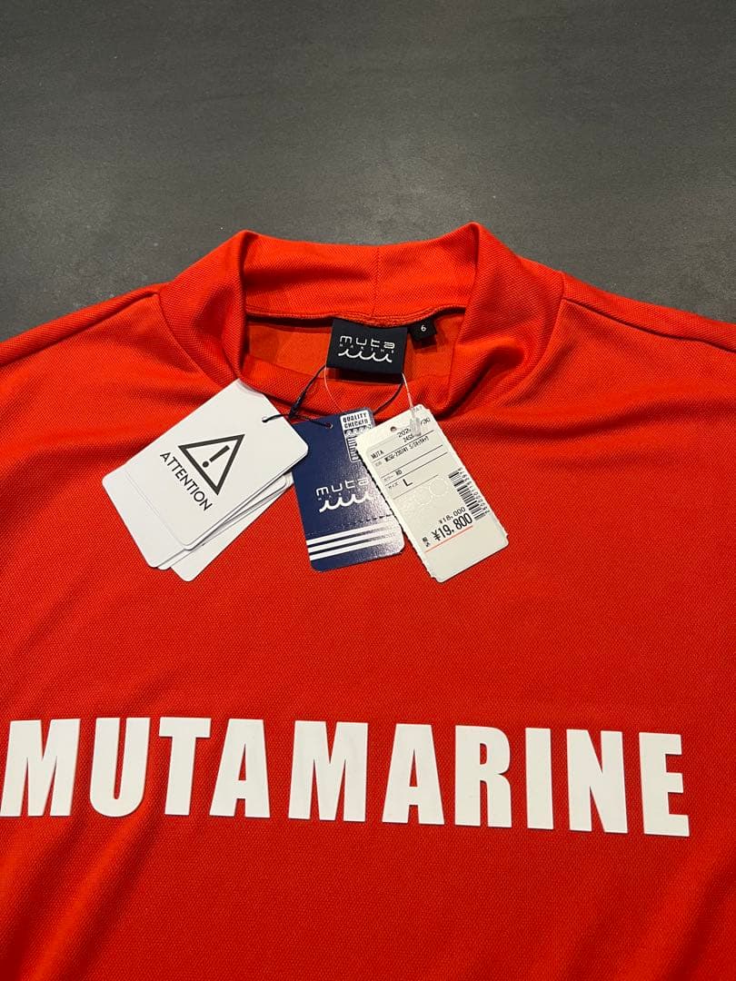 お値下げ！新品！未使用！muta MARINEムータマリンモックネックTシャツ！