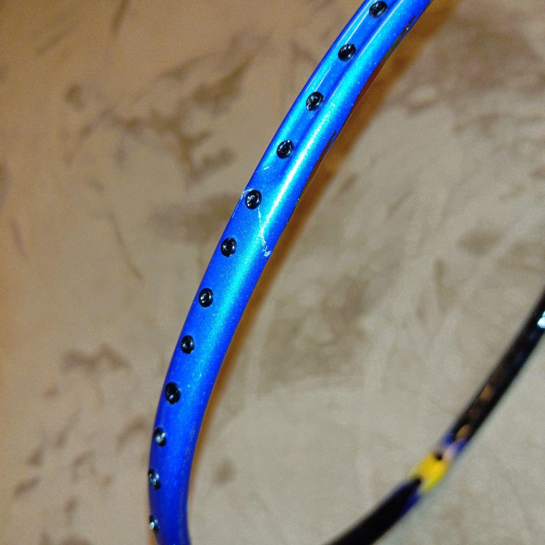 YONEX ASTROX77　2本セット　4UG5 ヒビあり　ジャンク品