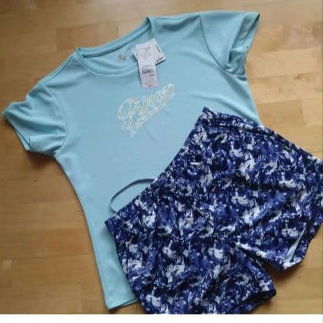 Prince　未使用タグ付 Tシャツ➕️ショートパンツセット