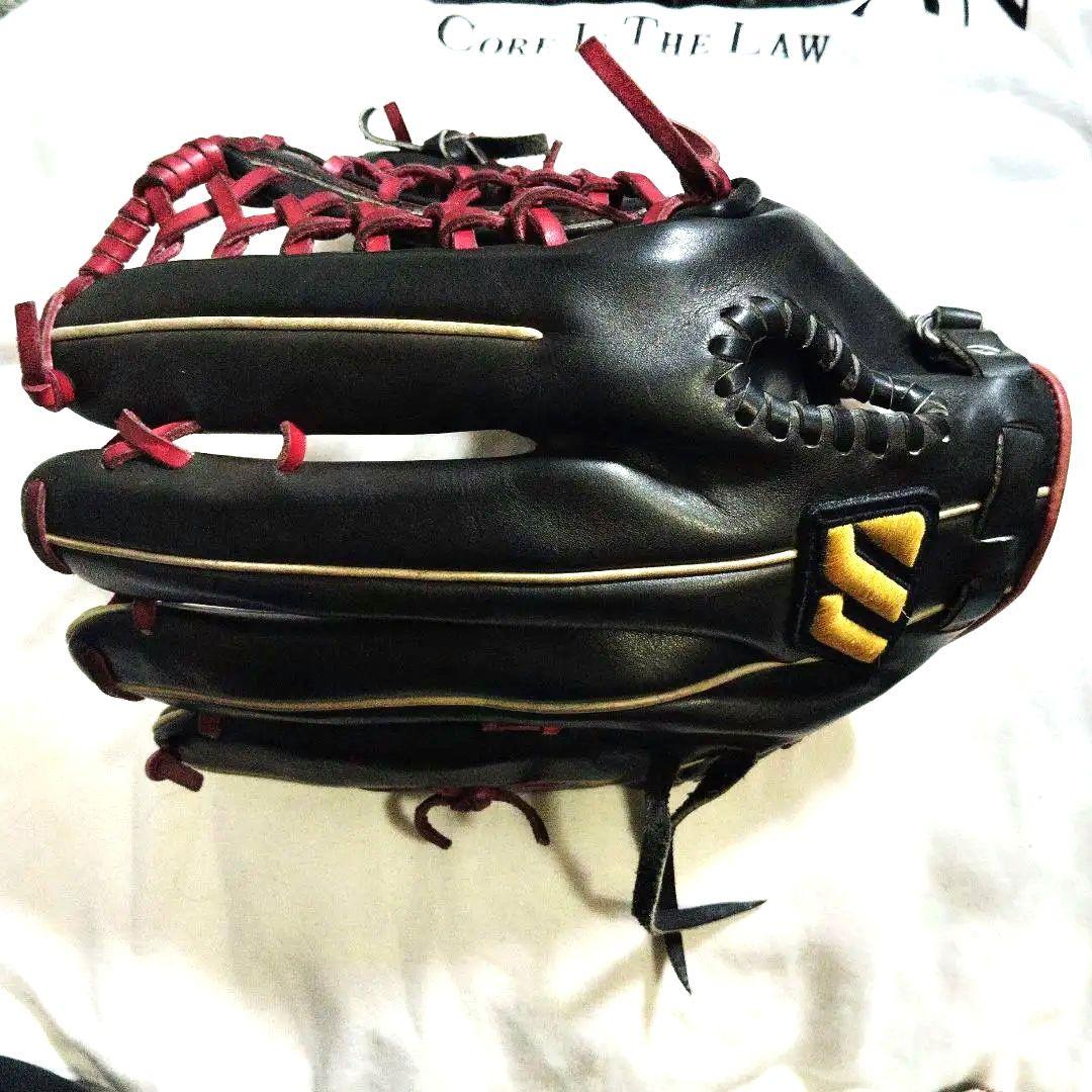超希少！ミズノプロオーダー外野手用。 岸本耕作刻印有り。