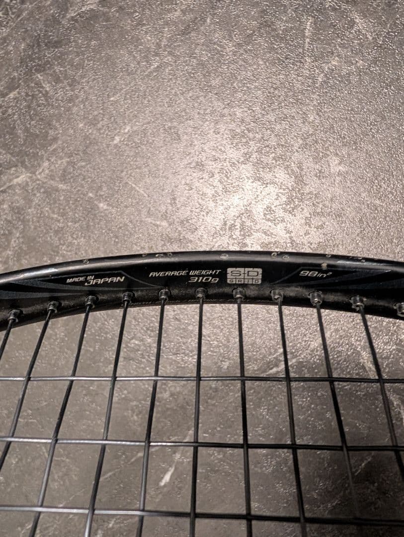 【日本製】YONEX EZONE Xi (310g) ヨネックス 硬式ラケット