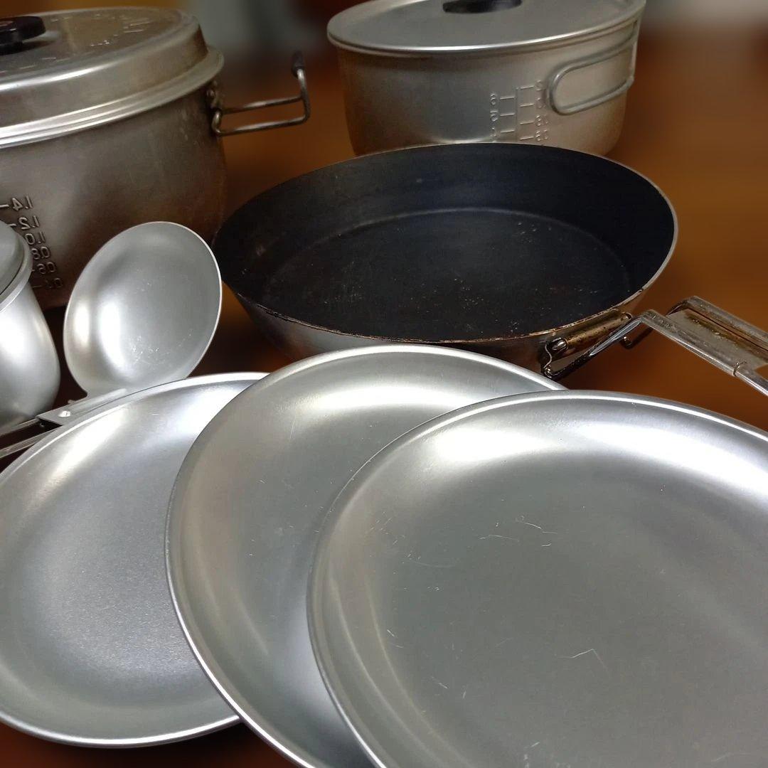 アウトドア　クーラーボックス　食器お鍋セット