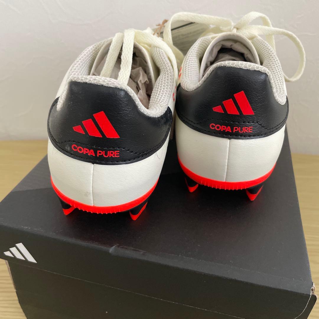 新品タグ付き⭐️サッカースパイク⭐️コパピュア2❣️アディダス　 24㌢