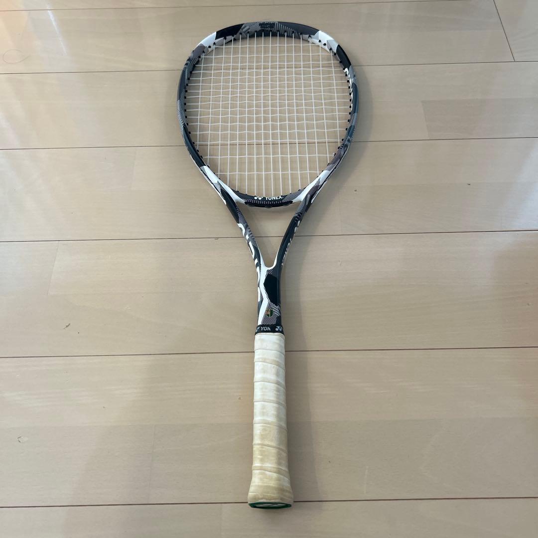 YONEX EZONE 200 テニスラケット G4