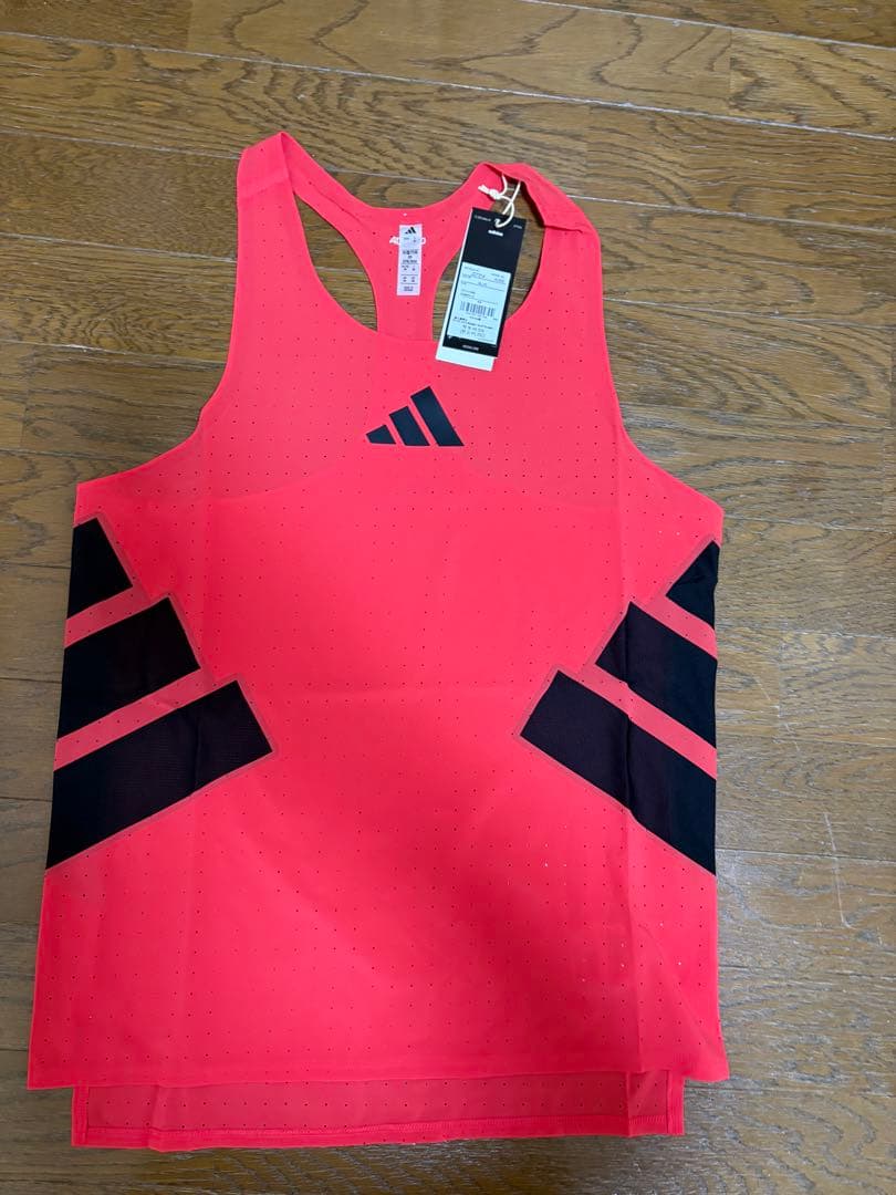 adidas adizero ランニングシャツ　アディオスプロ　エアロスイフト