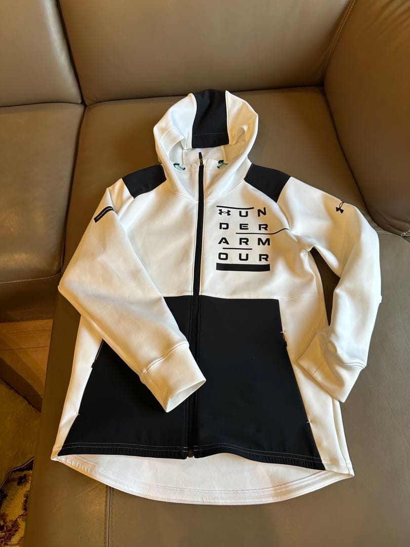新庄　Under Armour ジャージ上下セット ホワイト/ブラック
