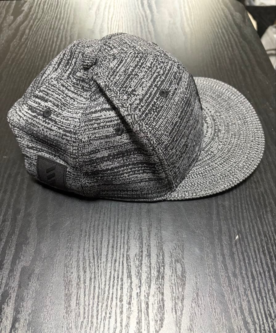 adidas golfグレー ストライプ キャップ ニット
