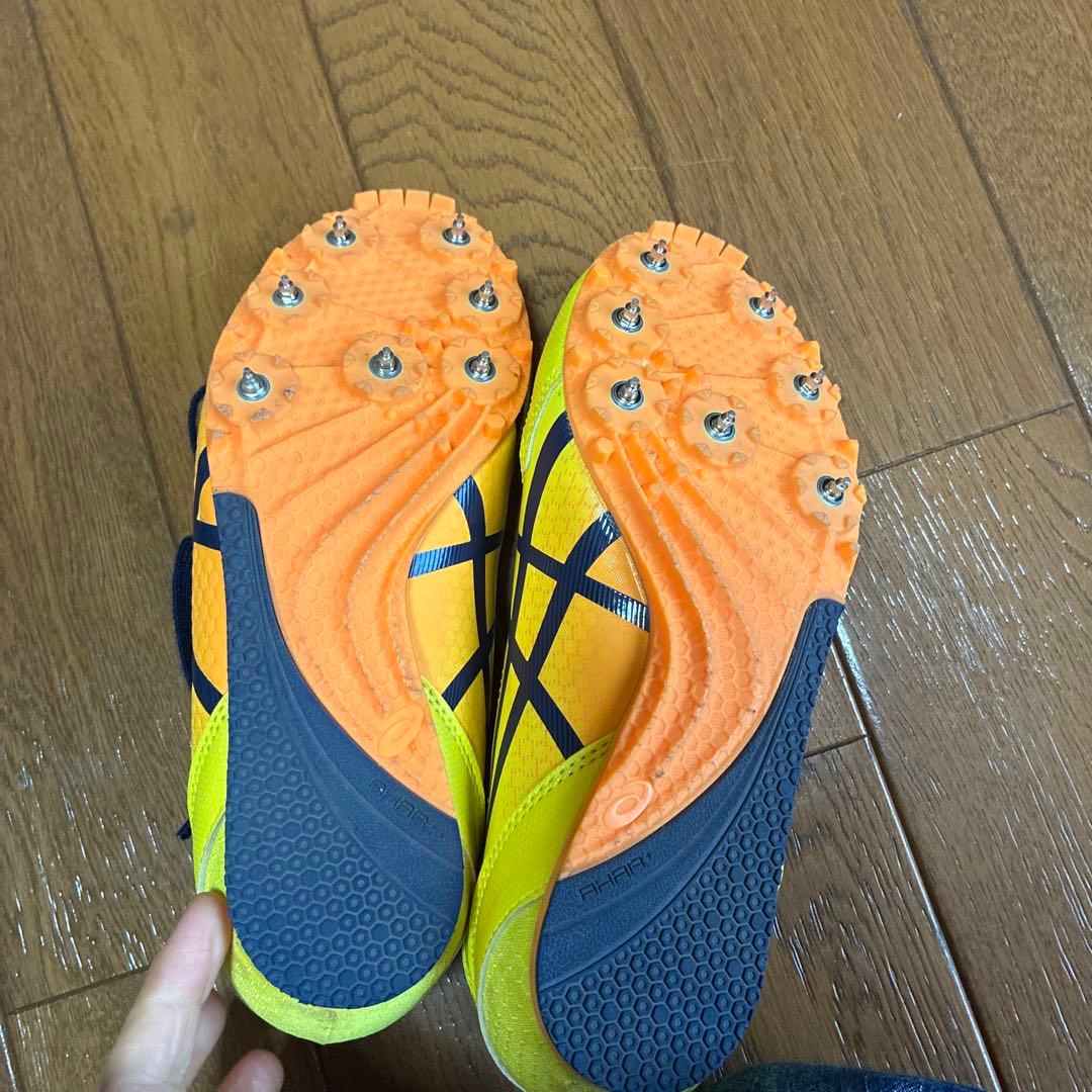 値下げしました！アシックス スパイクシューズ イエロー/ネイビー23センチ