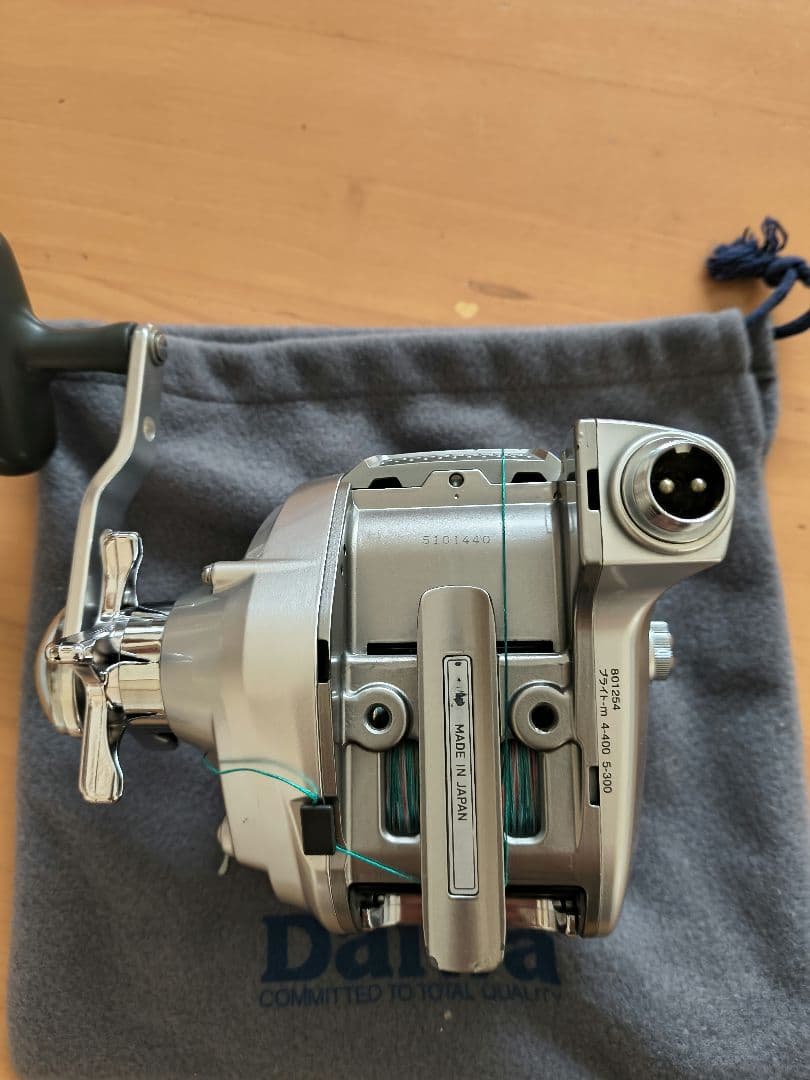 Daiwa シーボーグ 400MM　中古