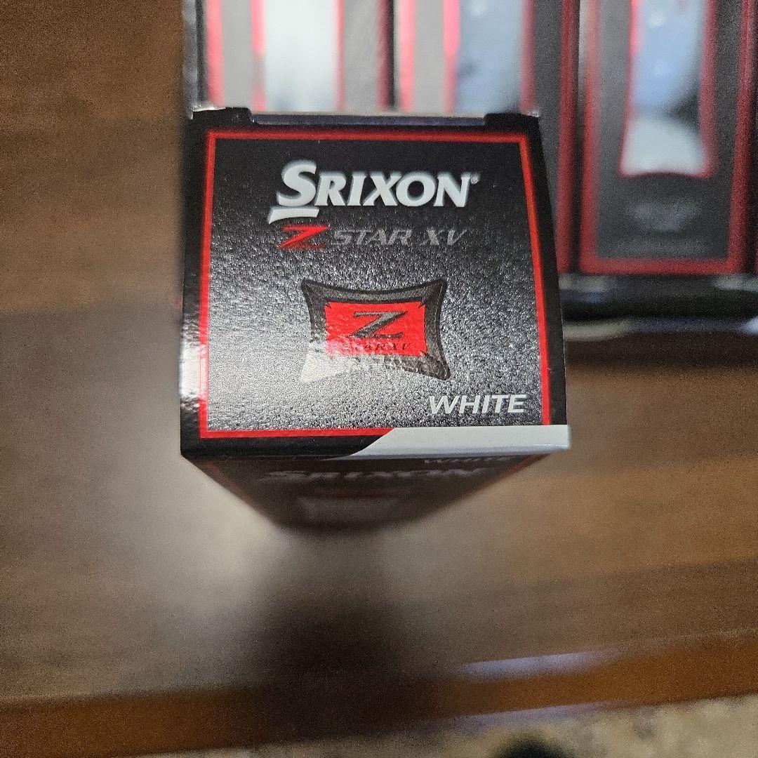 srixon z-star xv　新品未使用2ダースに新品未使用の2スリーブ付