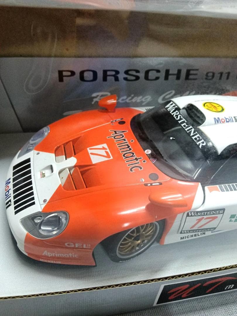 ポルシェ Porsche 911 GT1 1/18 UT モデル
