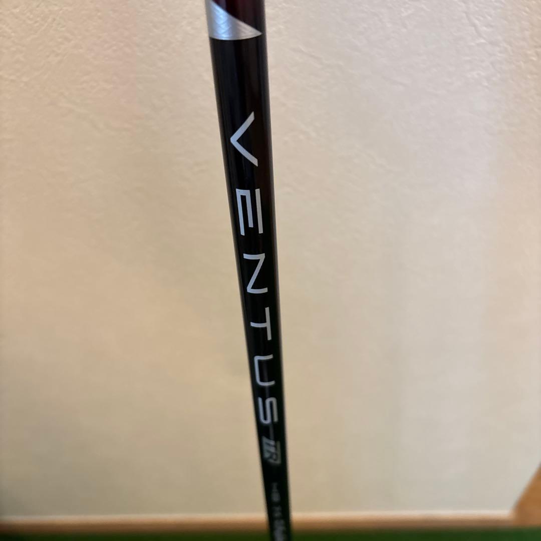 Taylormade SIM2 MAX 4UT 22° ベンタスレッドTR 7S