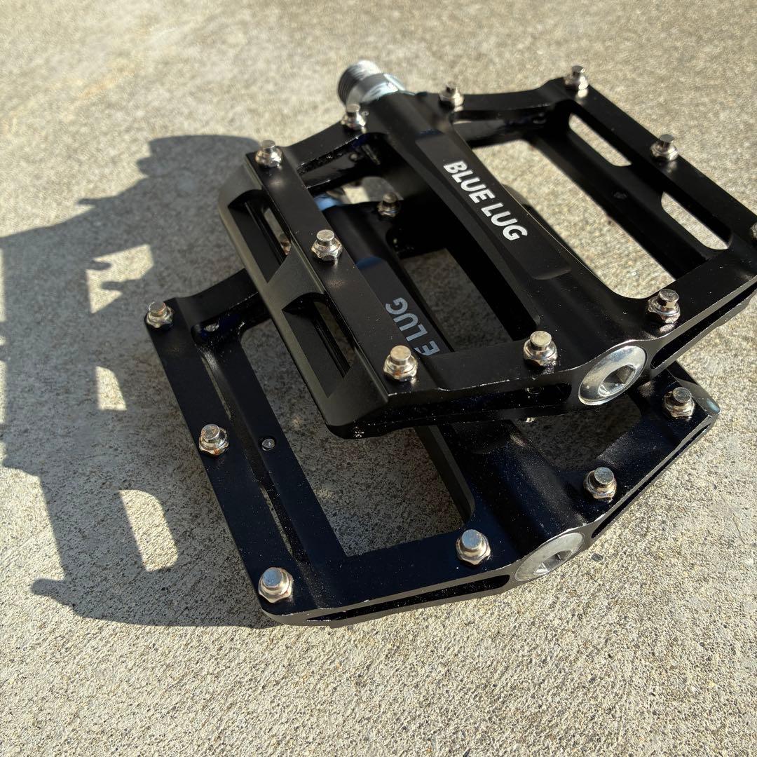 BLUE LUG shark pedal ブルーラグ シャークペダル 黒