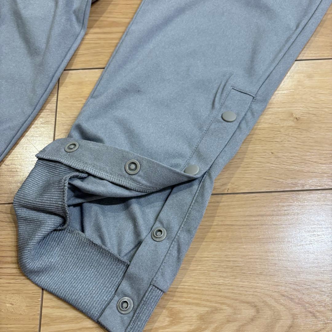 新品　TIGORA×AKTR トレーニングウェア　上下セット　グレー　L