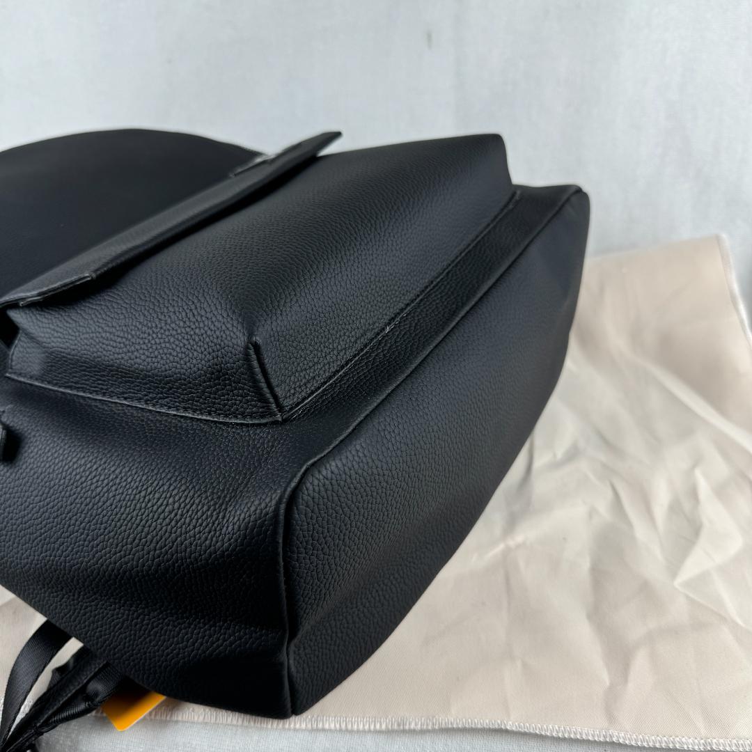 美品 LOUIS VUITTON ルイヴィトン テイクオフ・バックパック